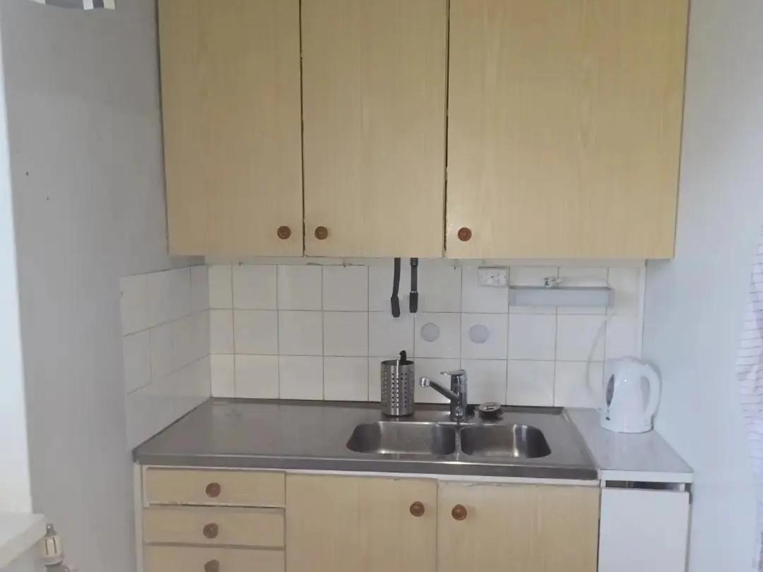 Hh Huoneistot Kaksio Apartamento Forssa Habitación foto